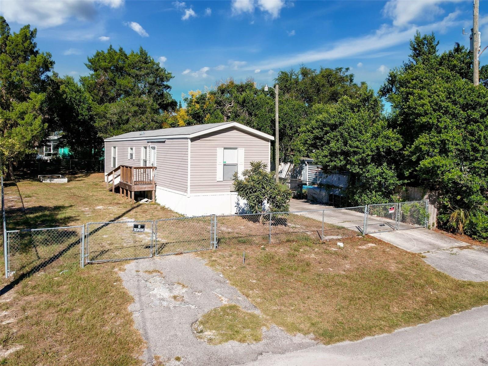Image 49 of 50 For 13305 Miami Street