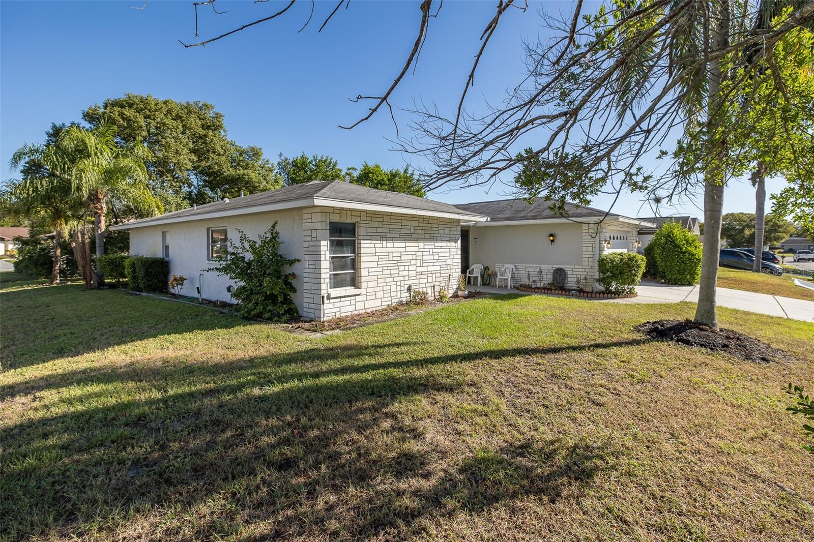 Image 24 of 46 For 8015 San Fernando Drive