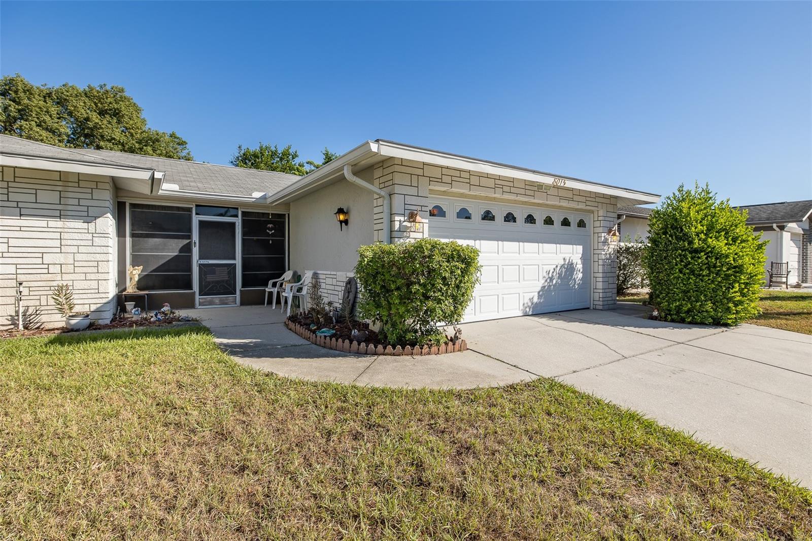 Image 39 of 46 For 8015 San Fernando Drive