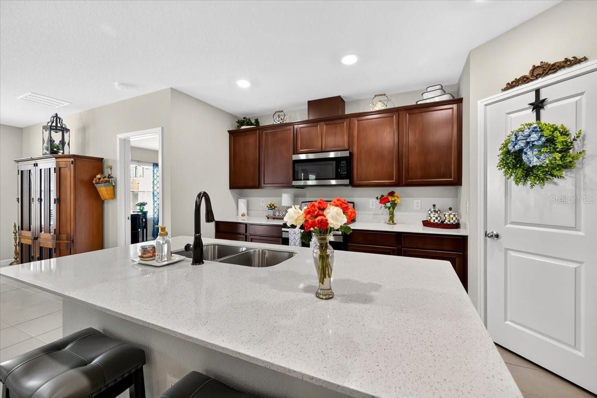 Image 19 of 43 For 5461 Keaton Springs Drive