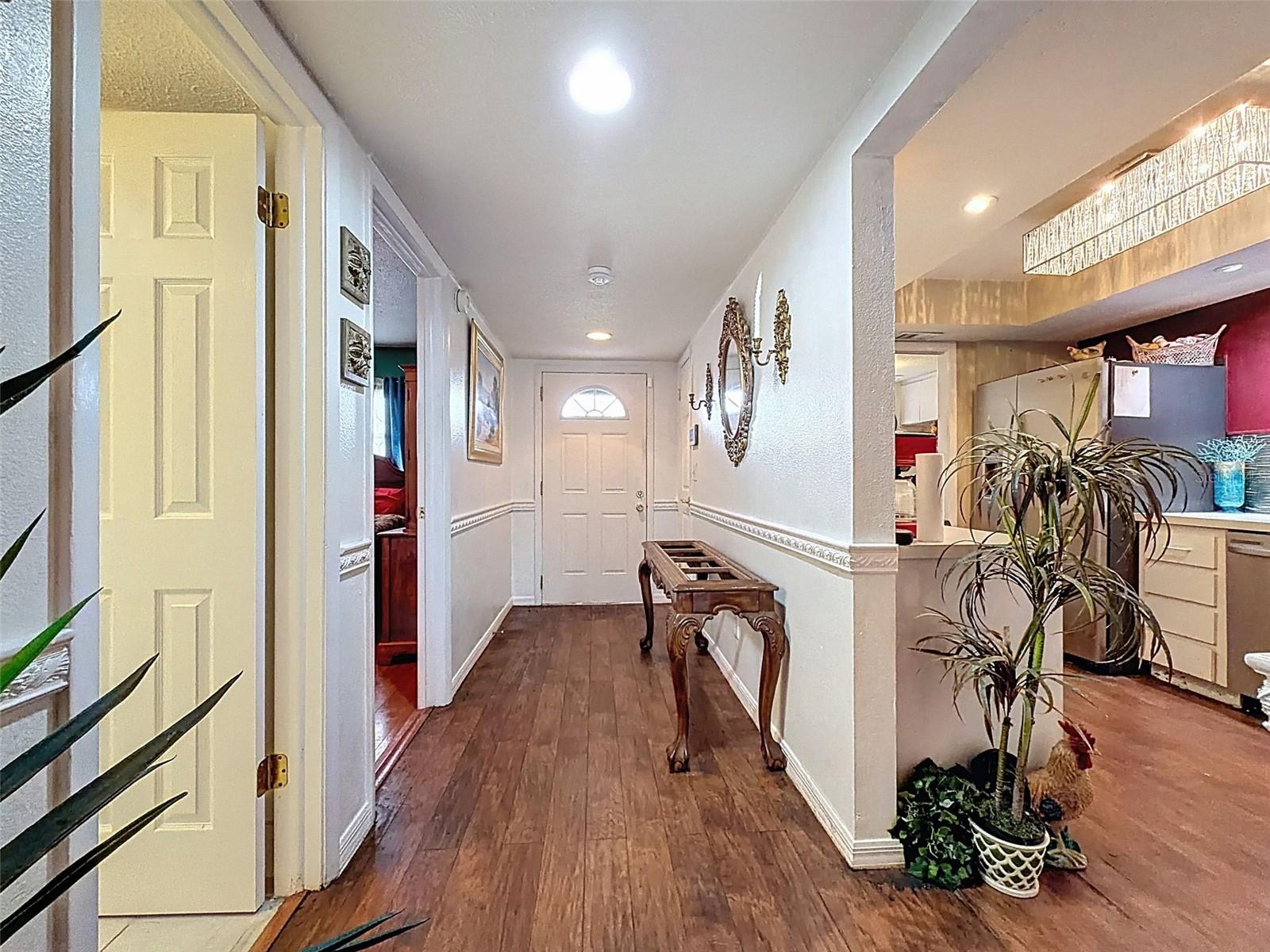 Image 3 of 26 For 7623 Radcliffe Circle A112