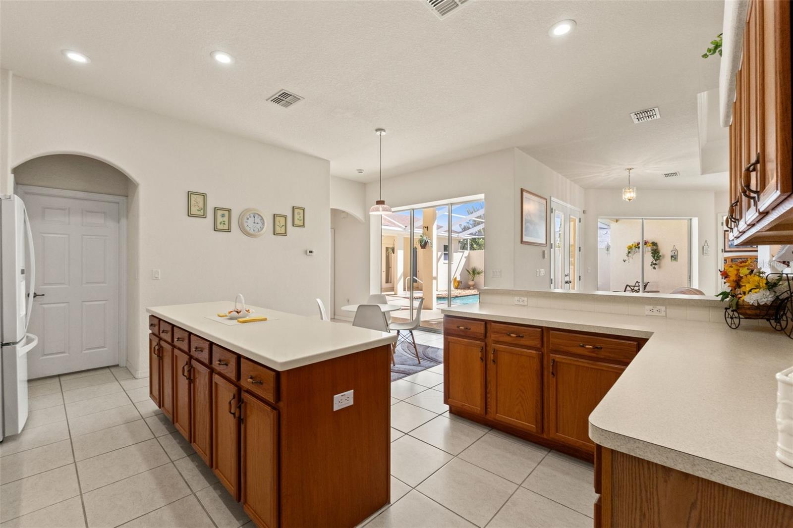Image 19 of 46 For 11405 Warm Wind Way