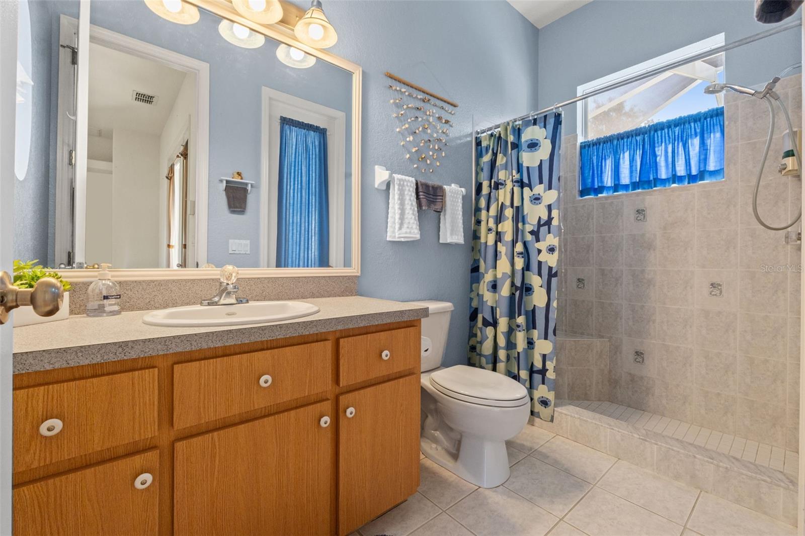 Image 38 of 46 For 11405 Warm Wind Way