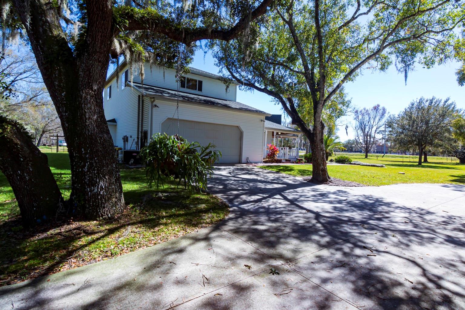 Image 13 of 72 For 9215 Ridge Road