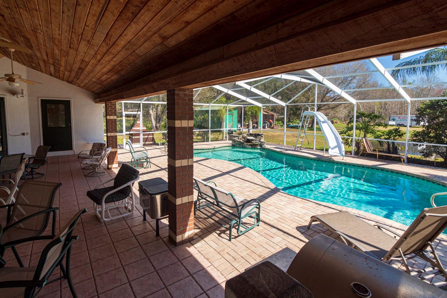 Image 3 of 72 For 9215 Ridge Road