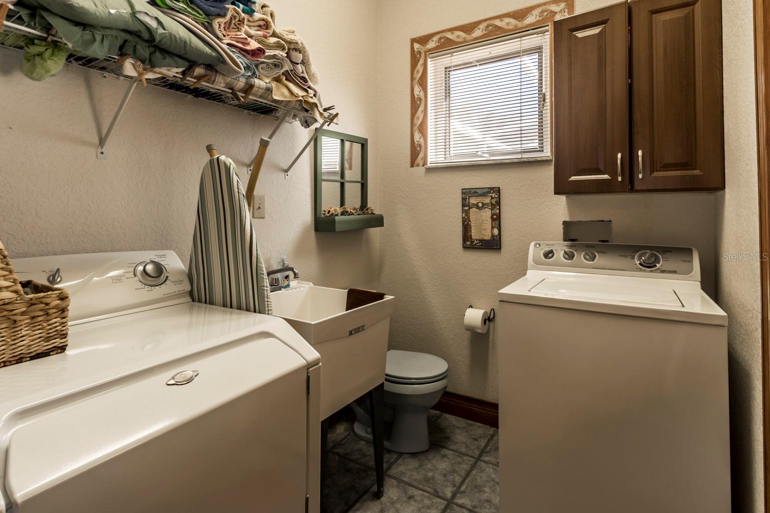 Image 48 of 72 For 9215 Ridge Road