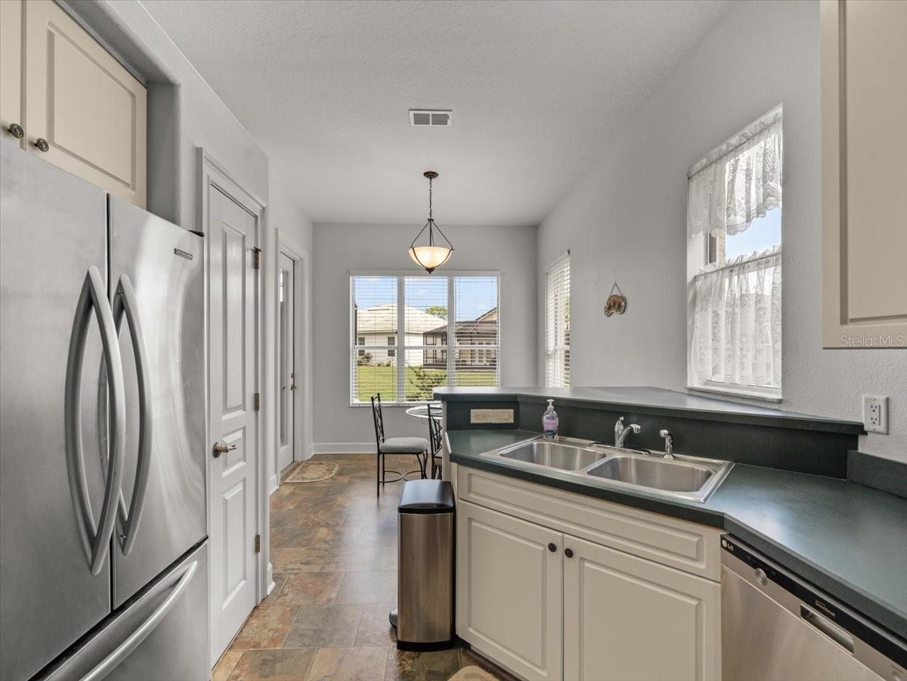 Image 23 of 62 For 9226 Penelope Drive