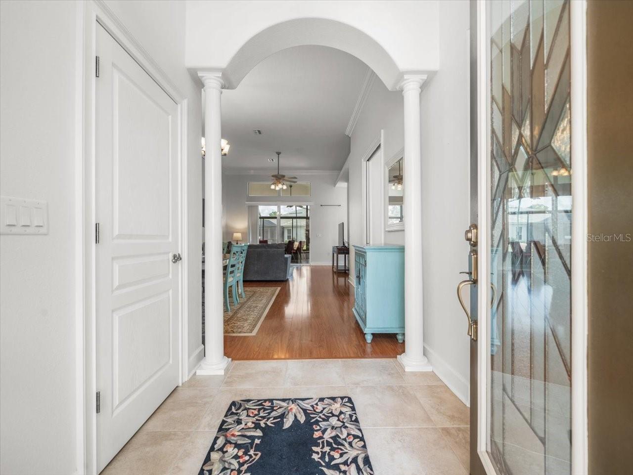 Image 5 of 62 For 9226 Penelope Drive