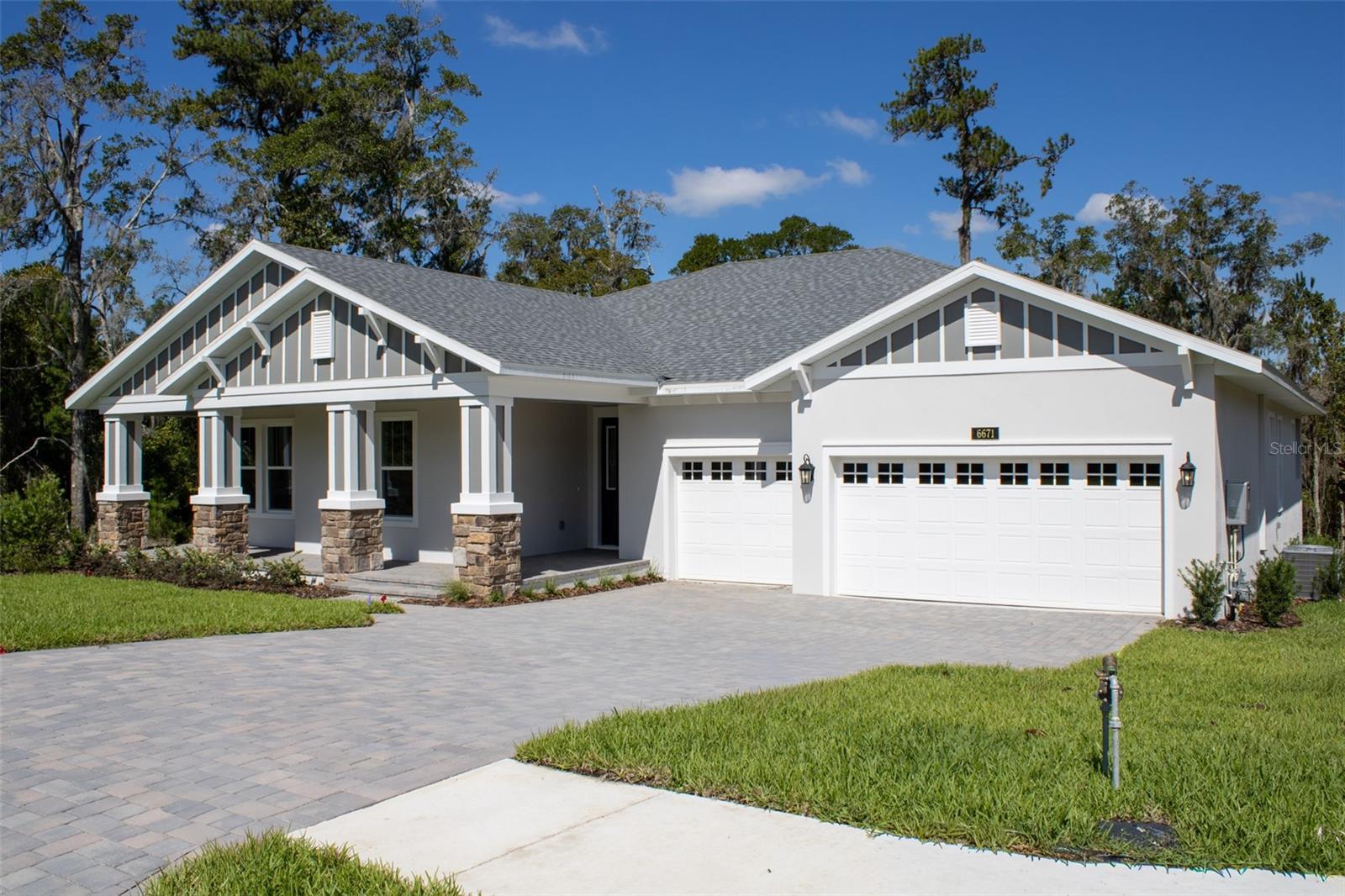 Image 3 of 37 For 6671 Summit View Drive