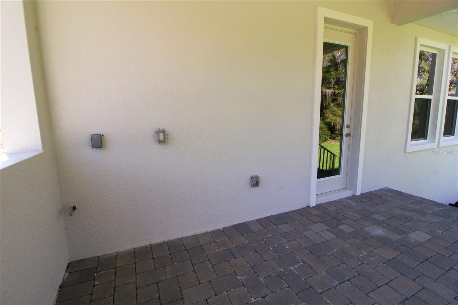 Image 33 of 37 For 6671 Summit View Drive