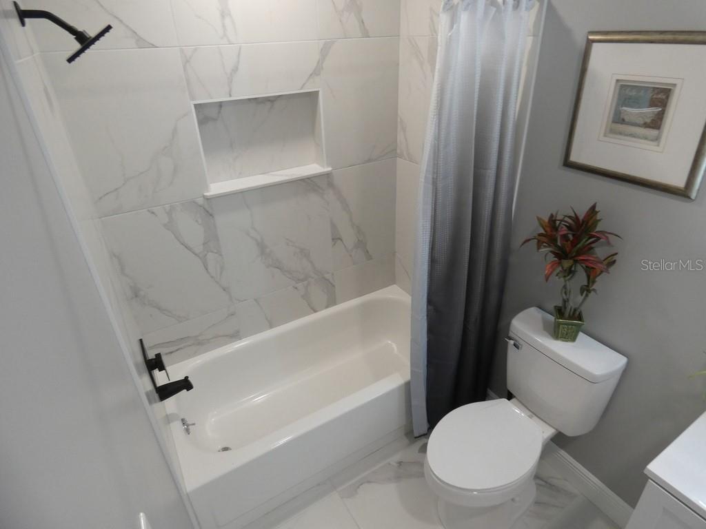 Image 8 of 25 For 2740 Whitebridge Drive A