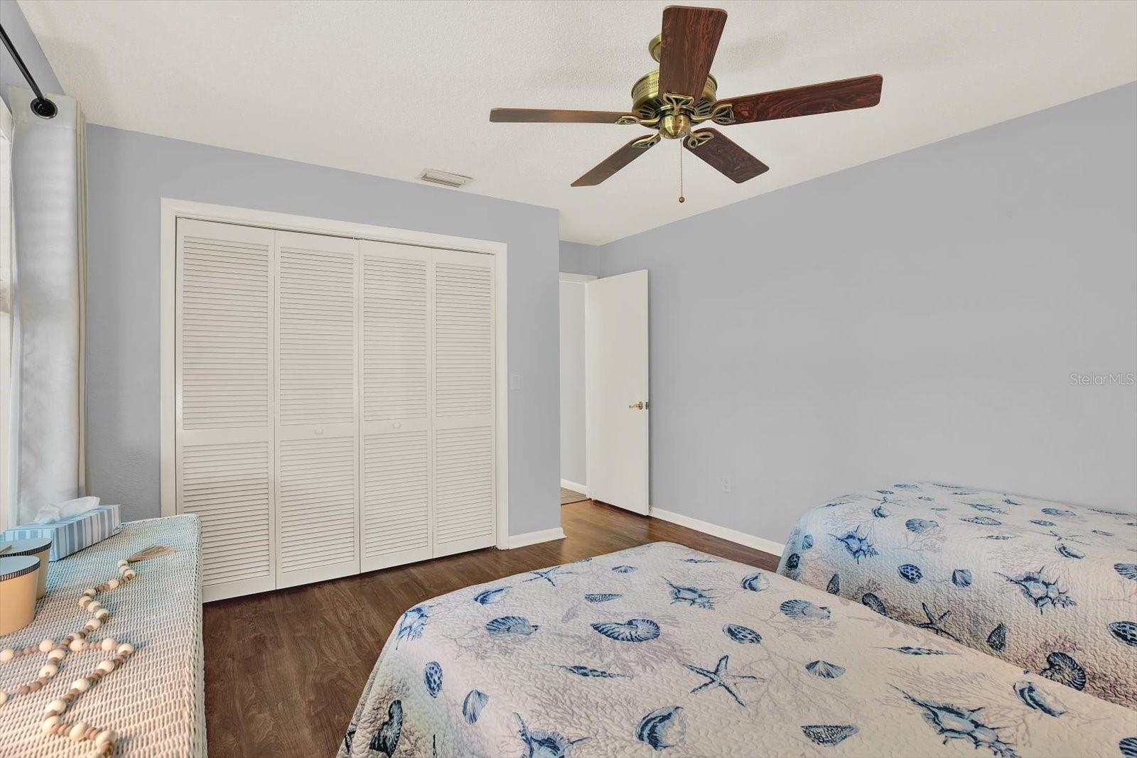 Image 15 of 34 For 5 Balsam Court S