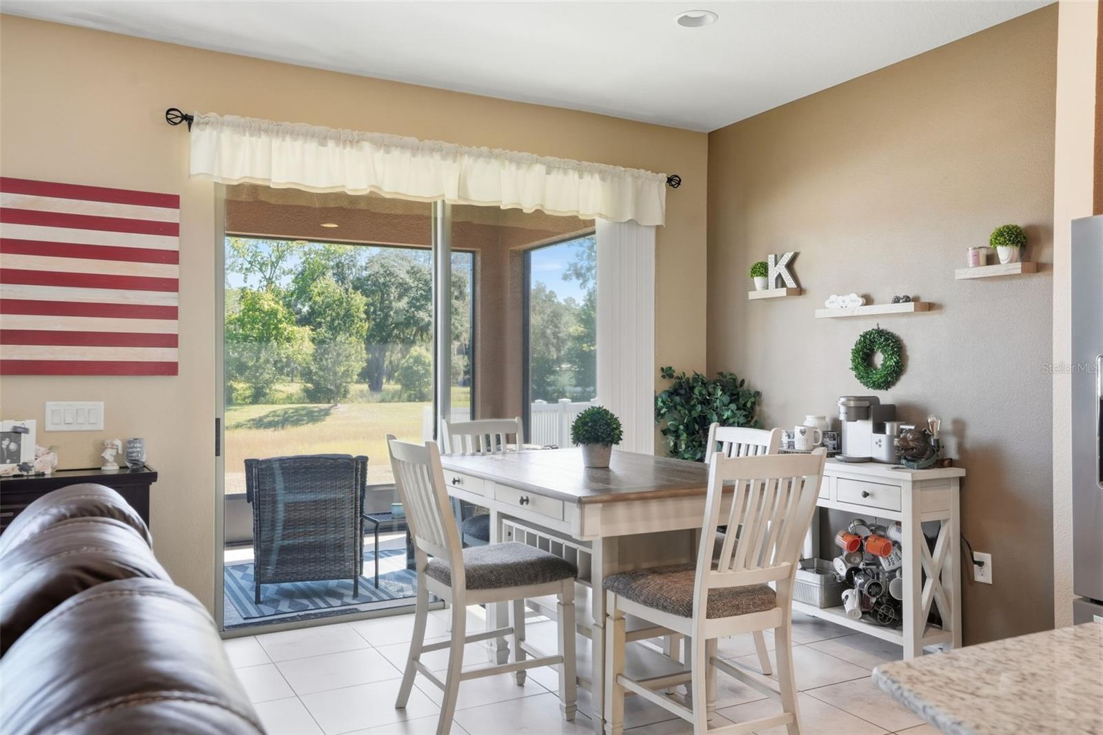 Image 22 of 54 For 988 Scarlet Plume Lane