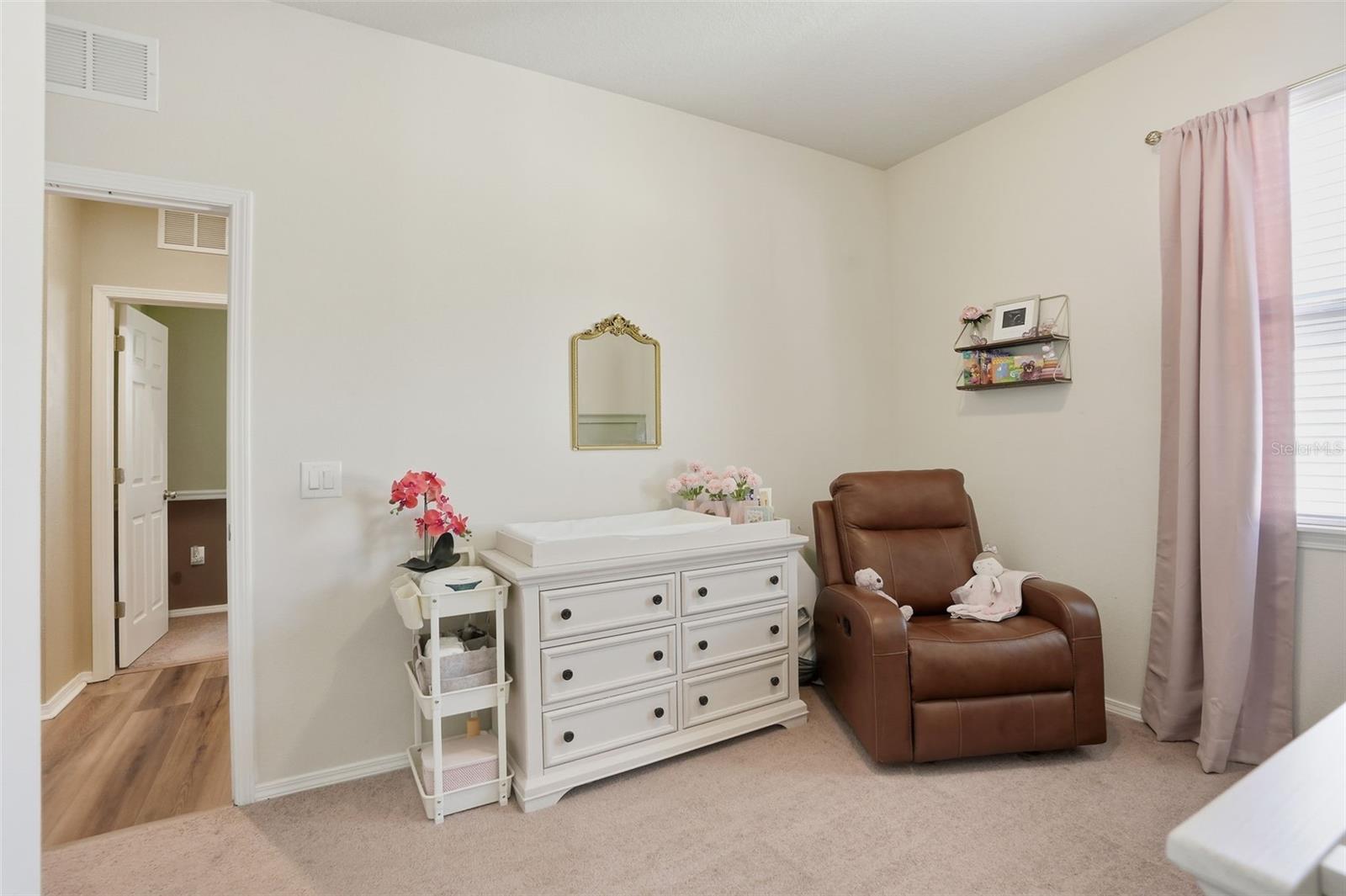 Image 32 of 54 For 988 Scarlet Plume Lane