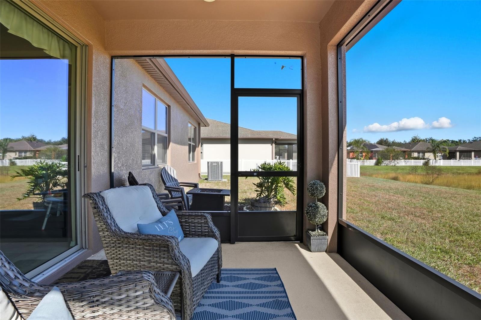 Image 36 of 54 For 988 Scarlet Plume Lane