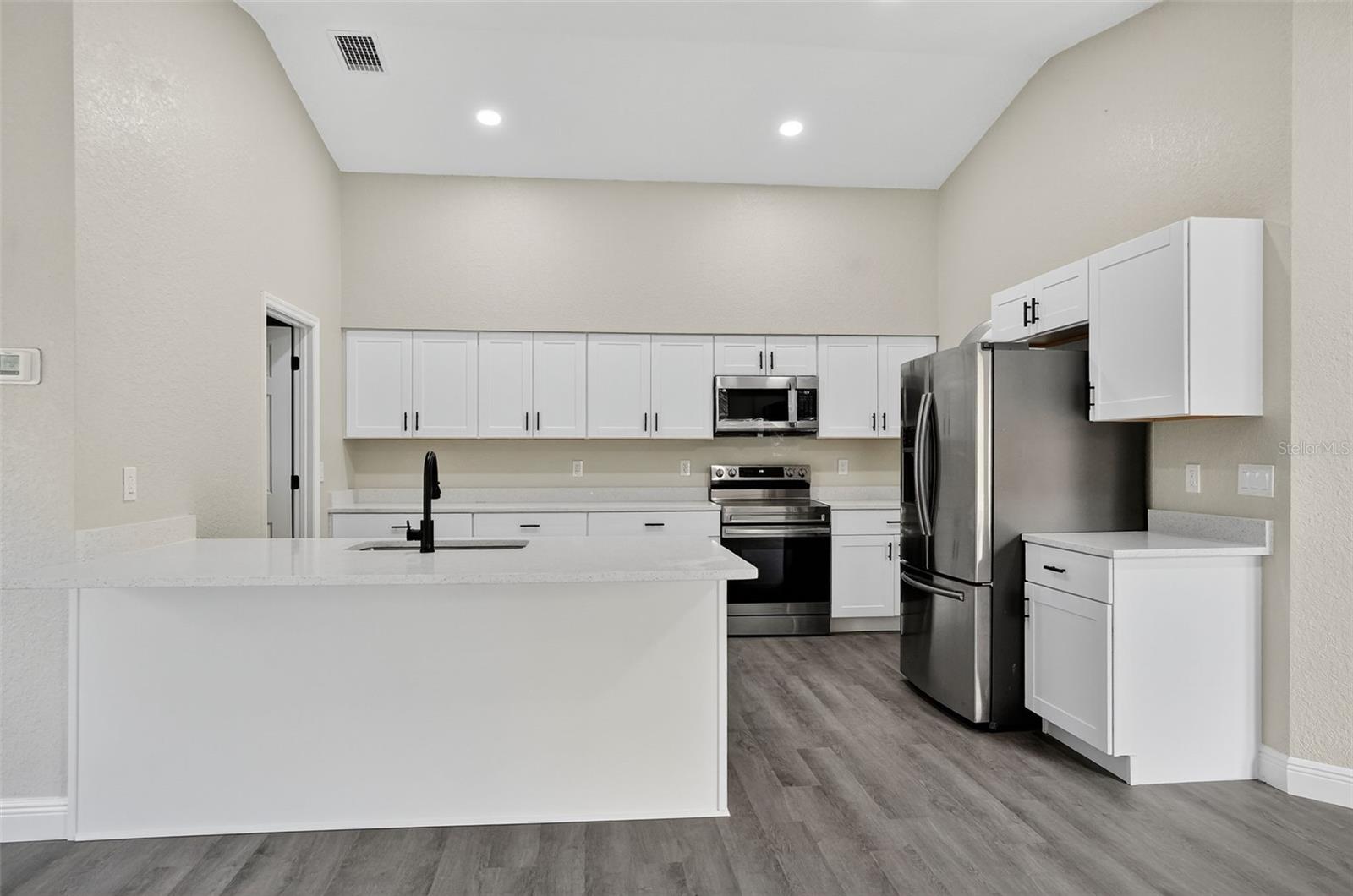 Image 12 of 36 For 10294 Desert Sparrow Avenue