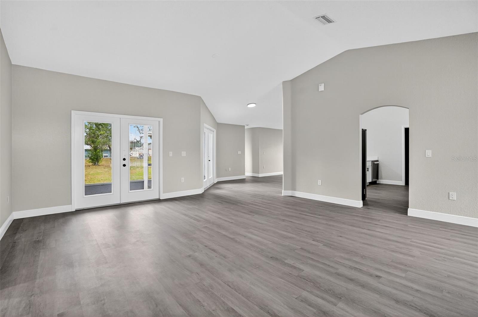 Image 18 of 36 For 10294 Desert Sparrow Avenue