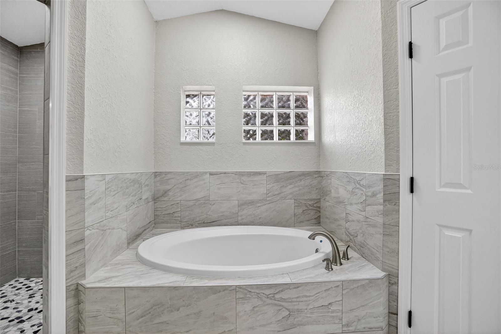 Image 22 of 36 For 10294 Desert Sparrow Avenue