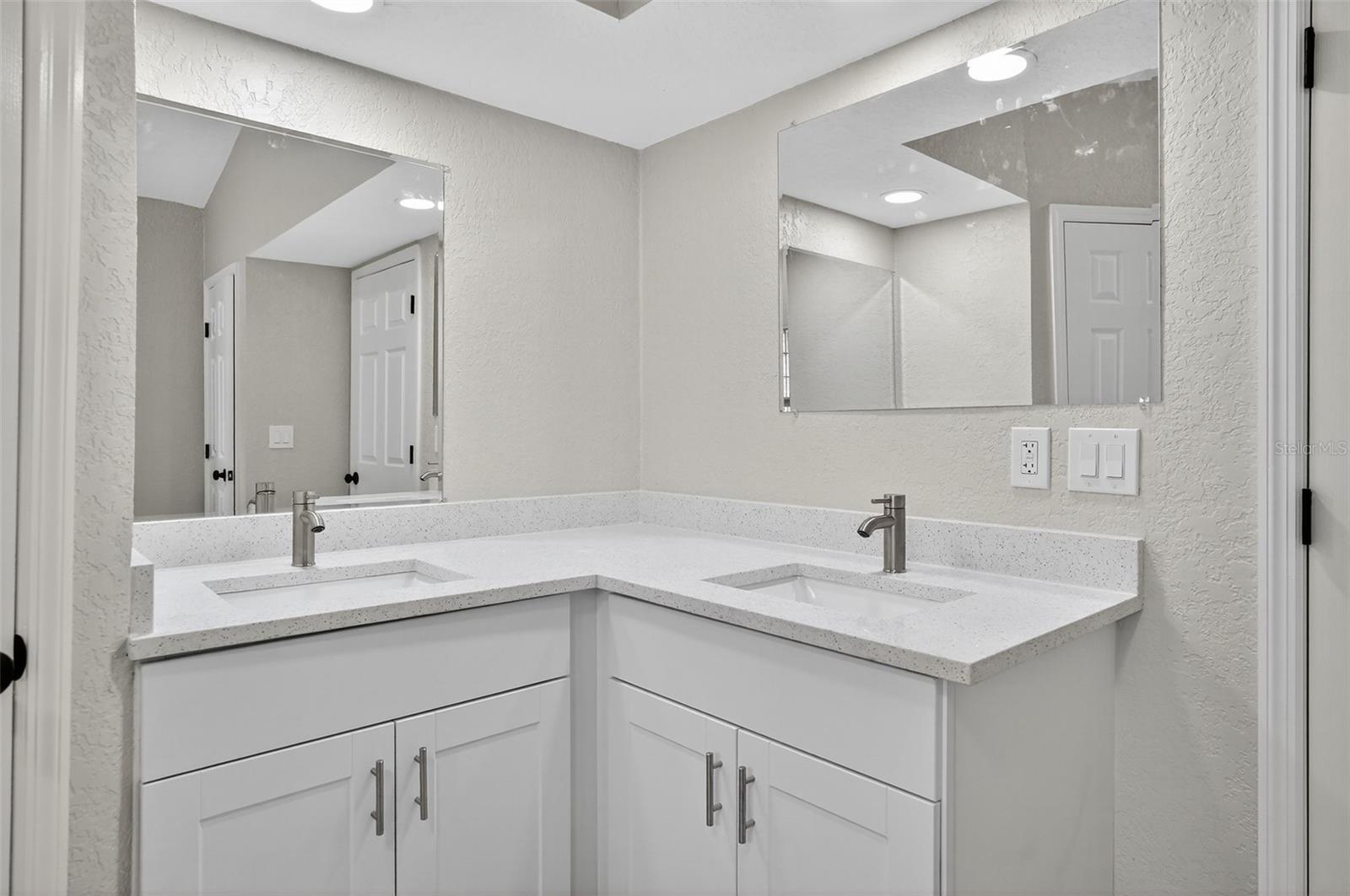 Image 23 of 36 For 10294 Desert Sparrow Avenue