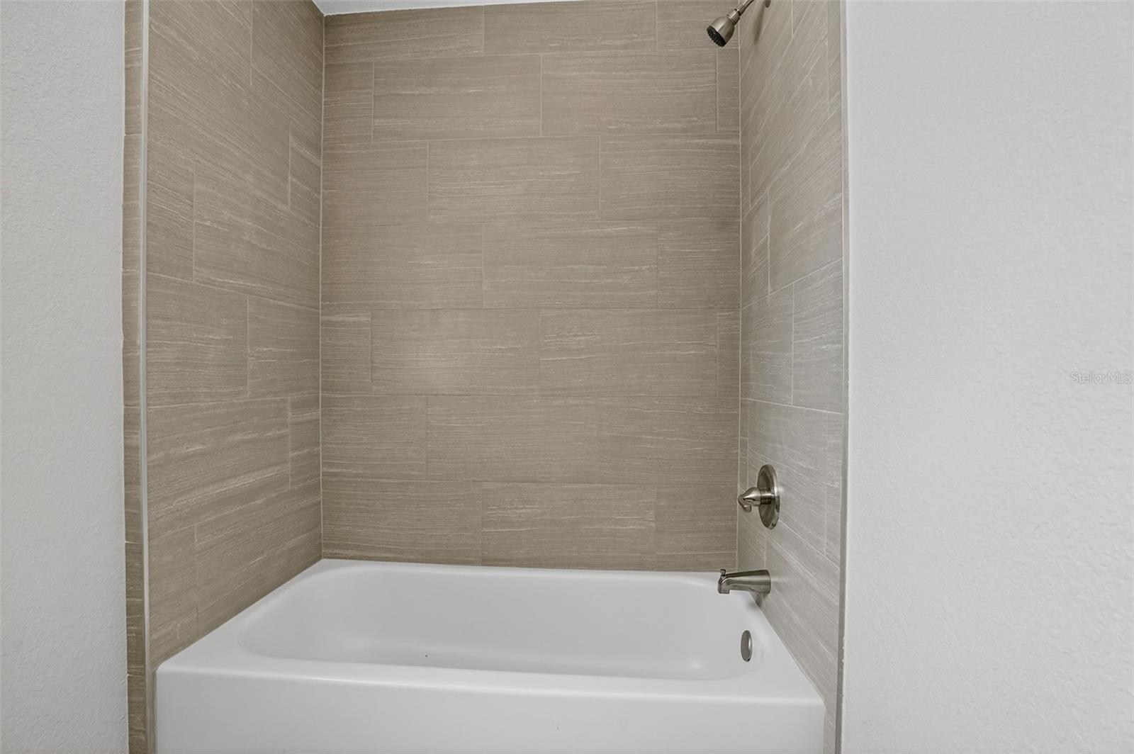 Image 25 of 36 For 10294 Desert Sparrow Avenue