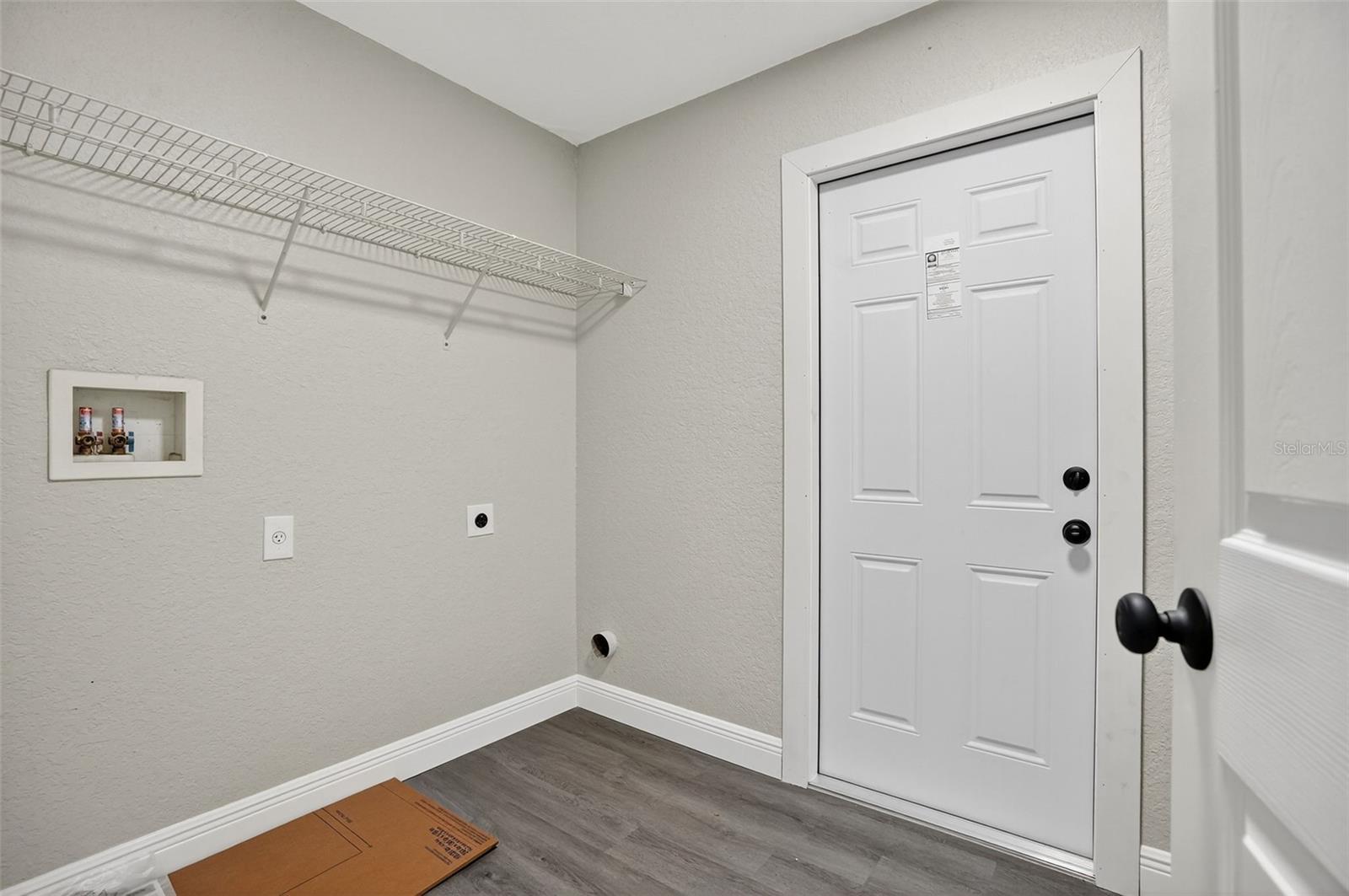 Image 30 of 36 For 10294 Desert Sparrow Avenue