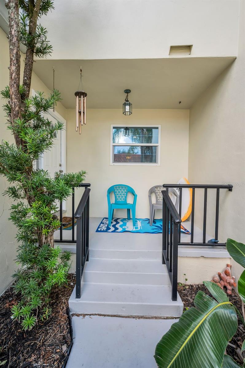 Image 3 of 100 For 2700 Bayshore Boulevard 539