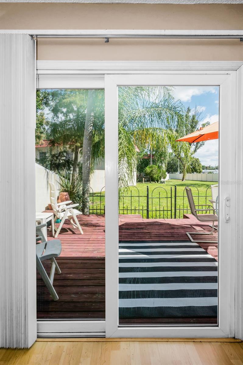 Image 6 of 100 For 2700 Bayshore Boulevard 539