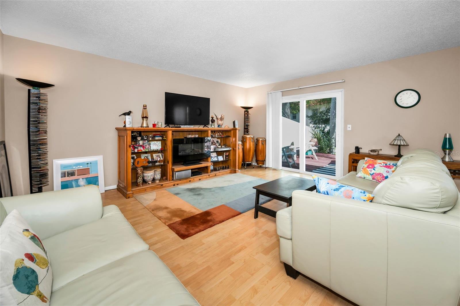 Image 7 of 100 For 2700 Bayshore Boulevard 539
