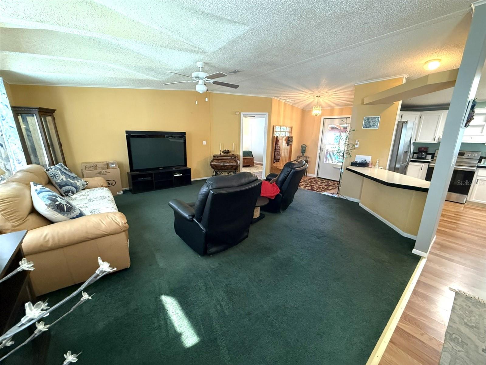 Image 6 of 35 For 7412 Sky Drive