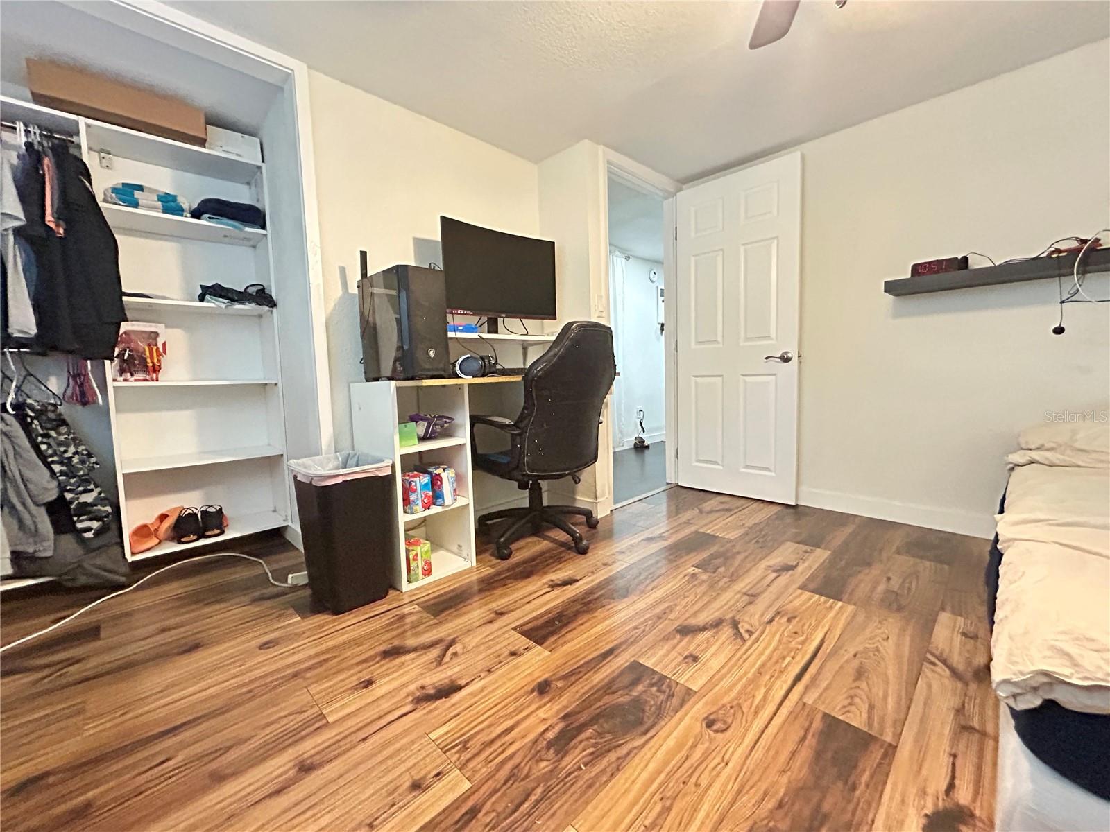 Image 15 of 46 For 10106 Windel Street