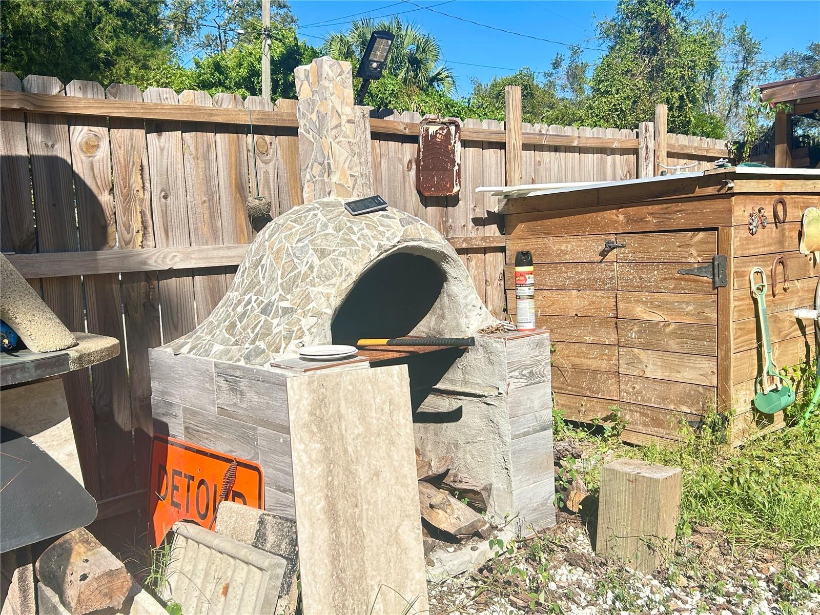 Image 27 of 46 For 10106 Windel Street