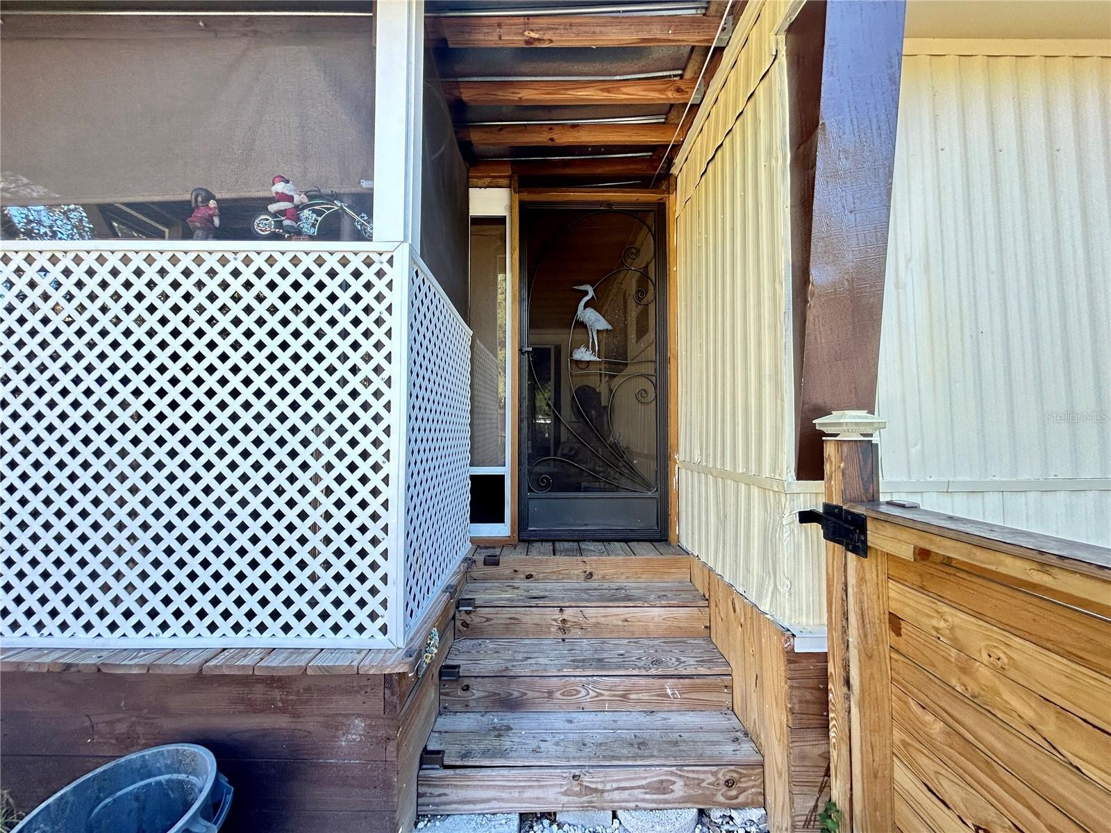 Image 5 of 46 For 10106 Windel Street