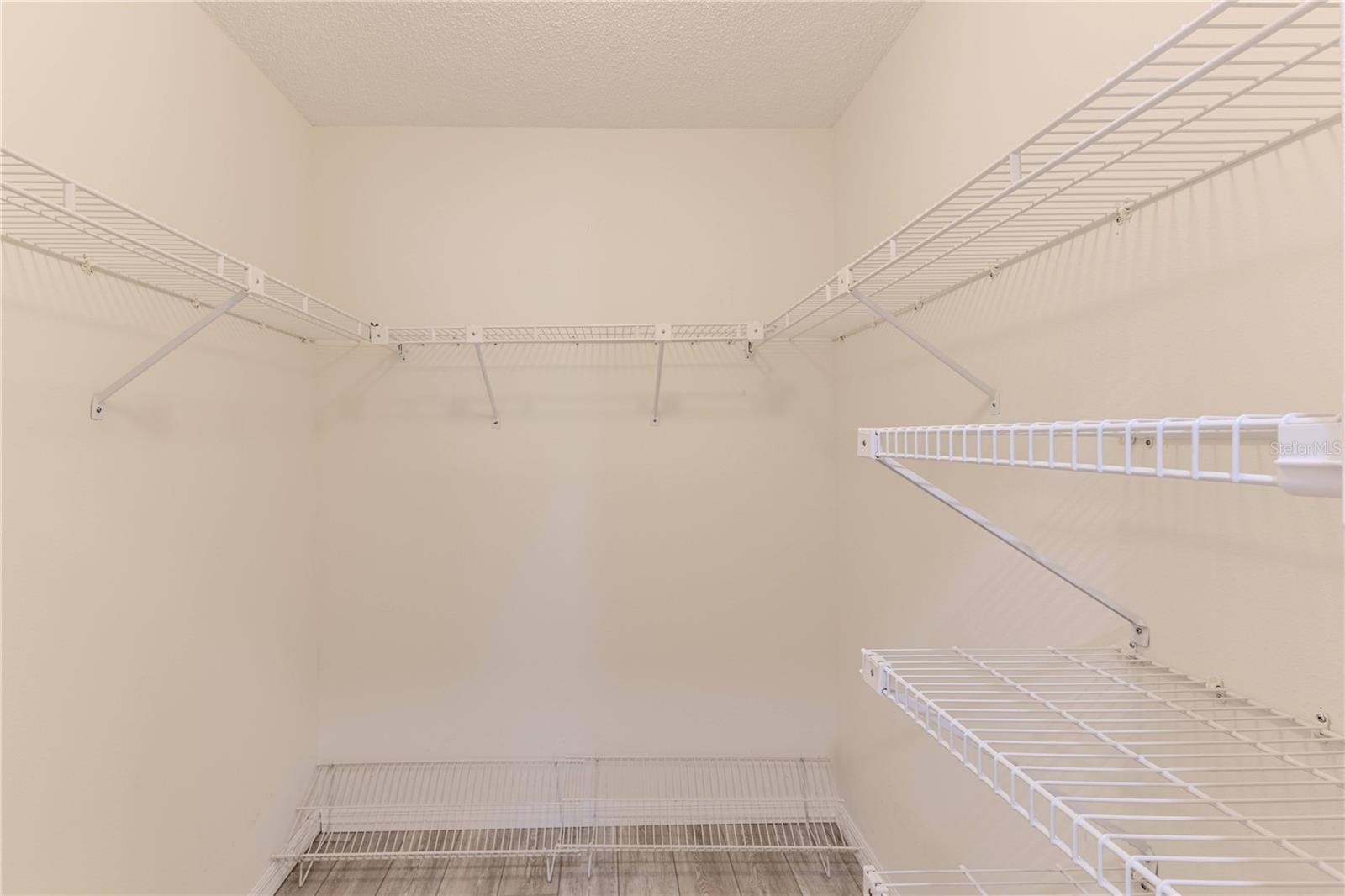 Image 36 of 71 For 2692 Royal Ridge Drive