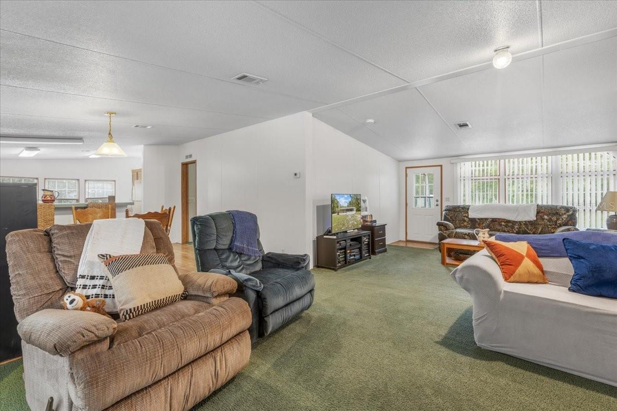 Image 11 of 39 For 1549 642nd Street