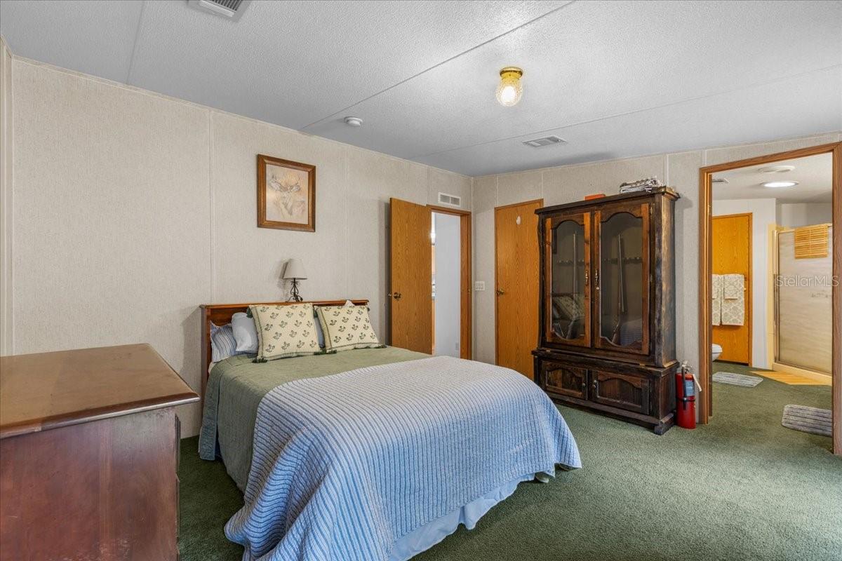 Image 17 of 39 For 1549 642nd Street