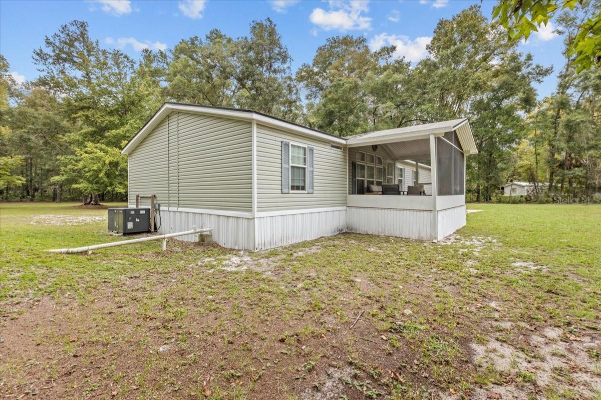 Image 4 of 39 For 1549 642nd Street