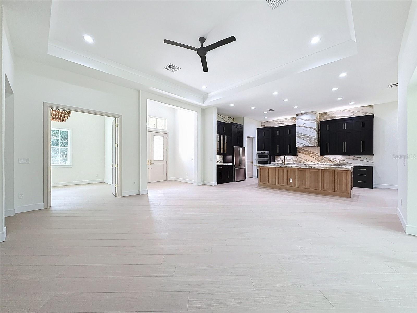 Image 13 of 94 For 88 Daisy Street