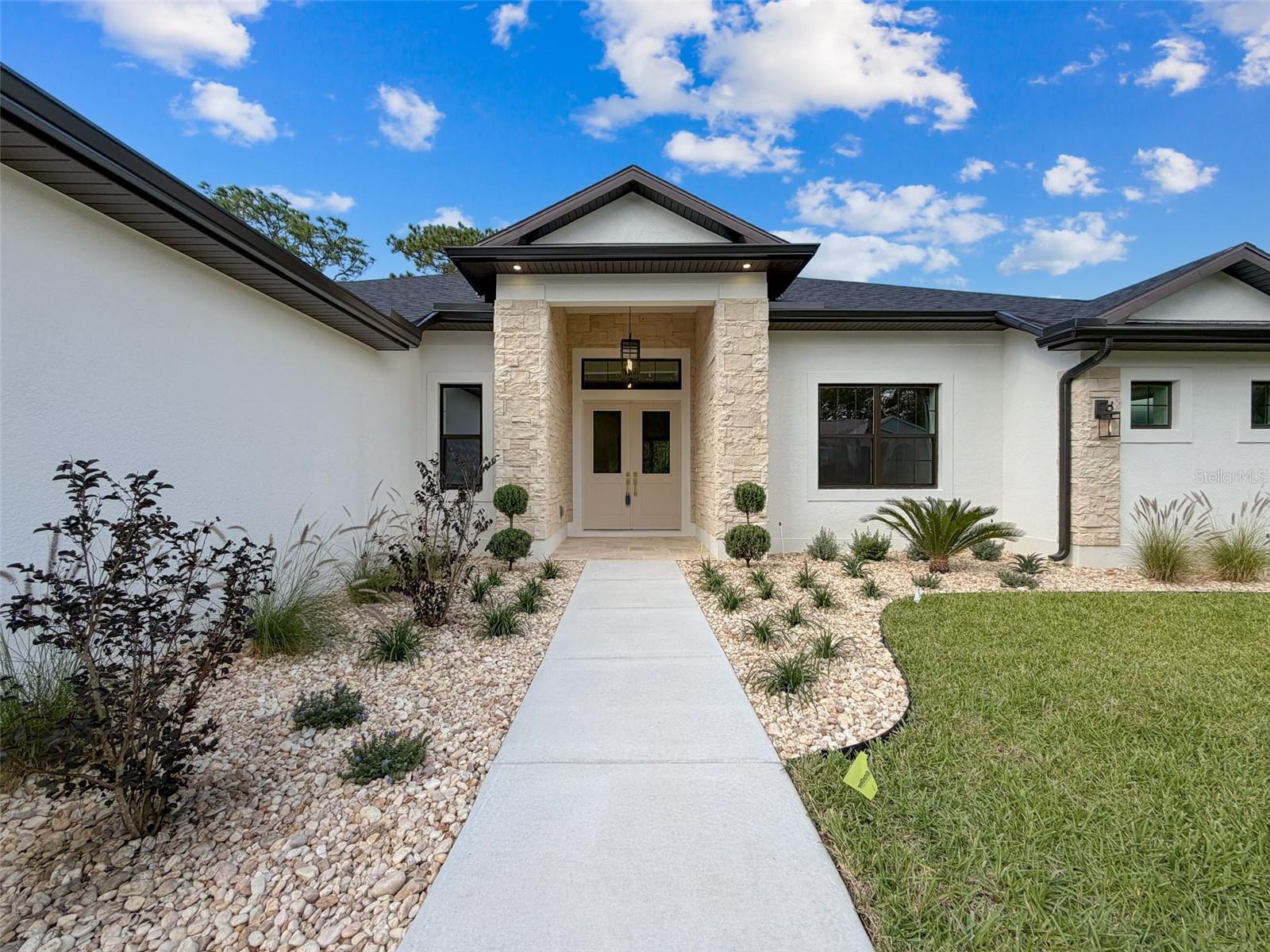 Image 4 of 94 For 88 Daisy Street