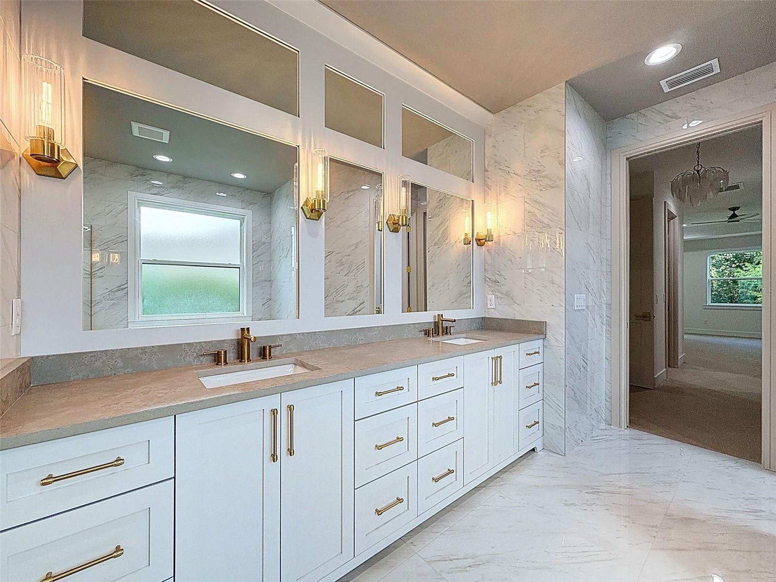 Image 43 of 94 For 88 Daisy Street