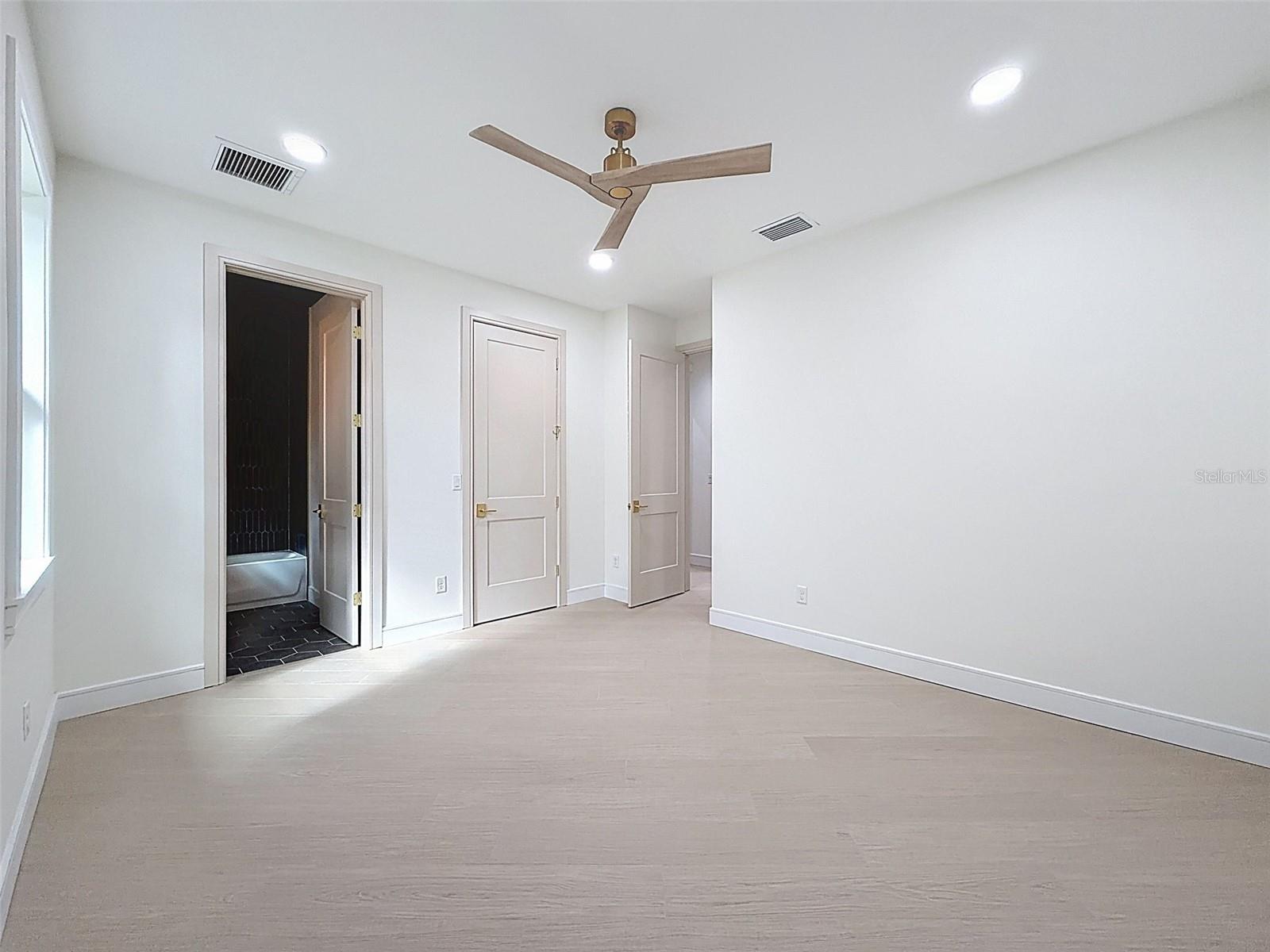 Image 50 of 94 For 88 Daisy Street