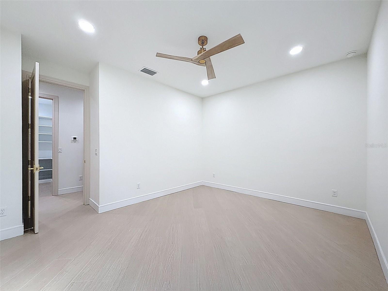 Image 51 of 94 For 88 Daisy Street