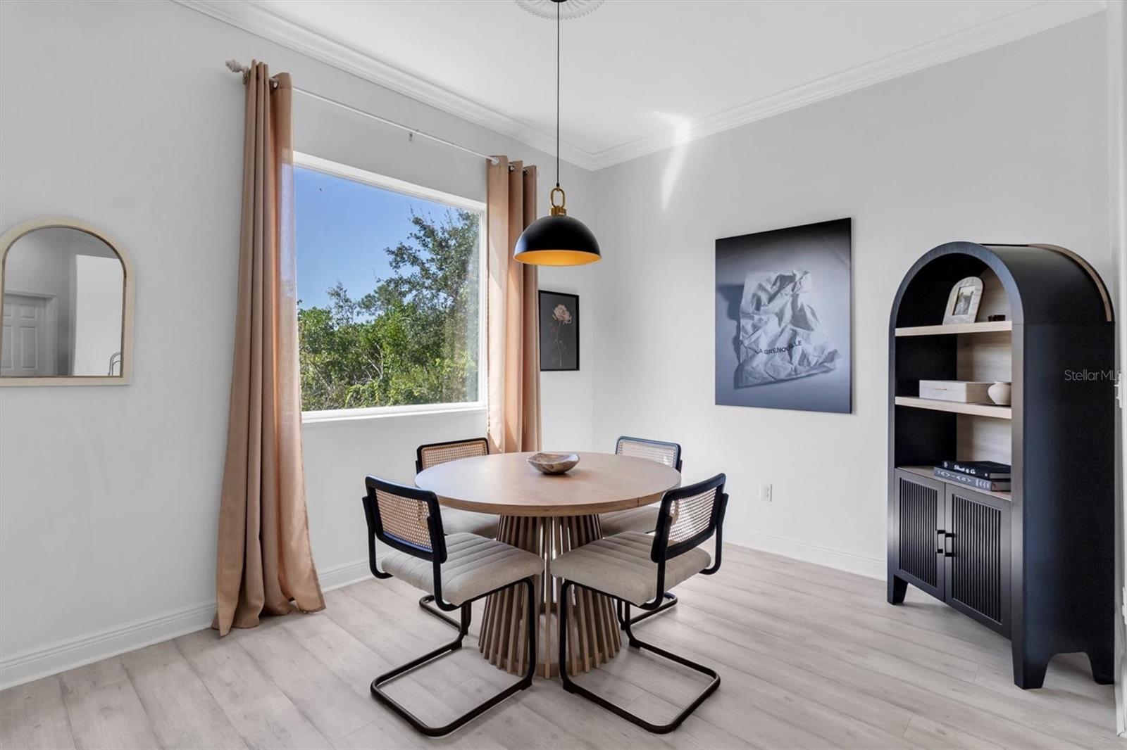 Image 11 of 33 For 487 Bayou Village Drive