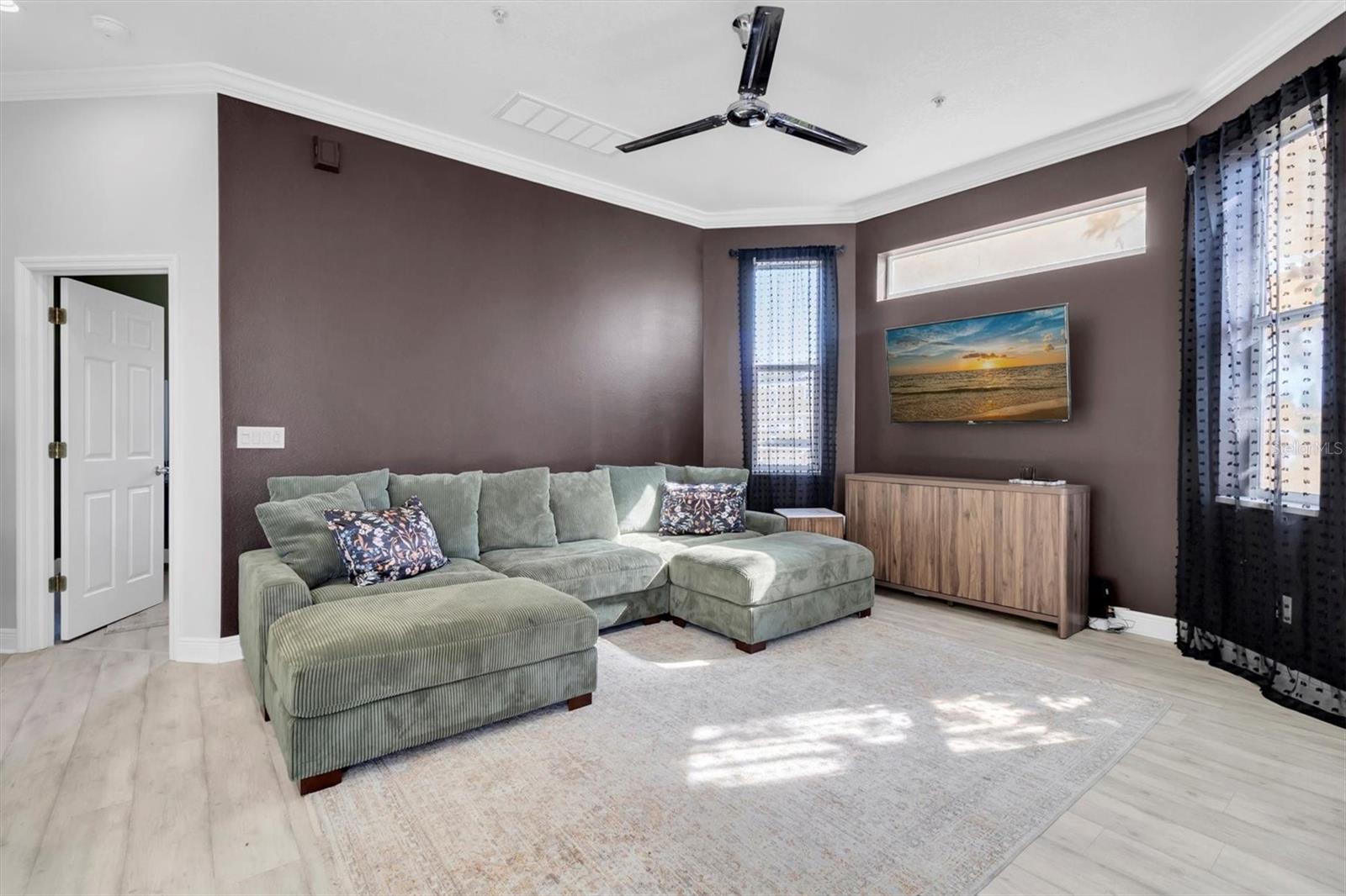 Image 2 of 33 For 487 Bayou Village Drive