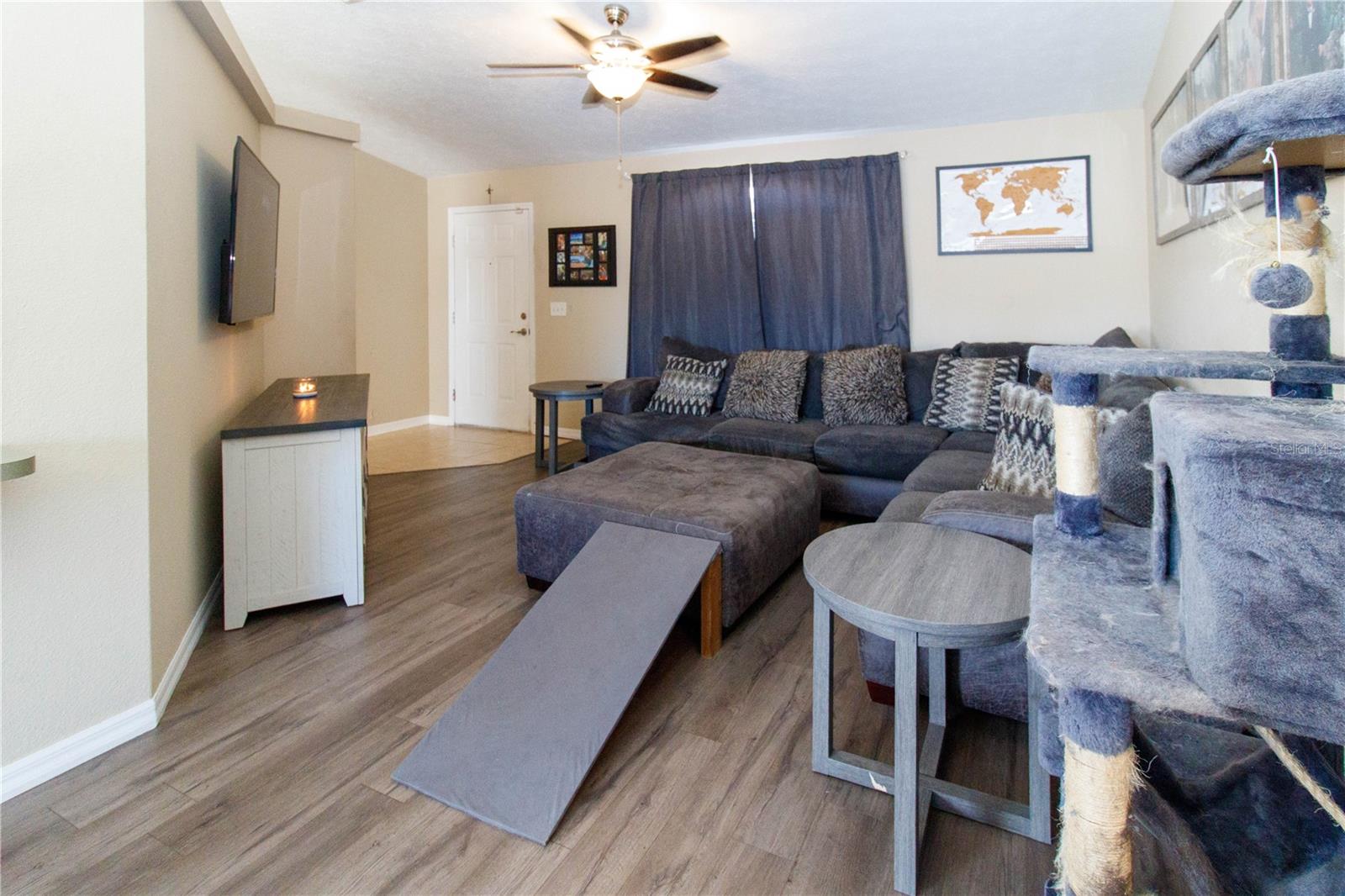 Image 6 of 20 For 7436 Gulf Highlands Drive