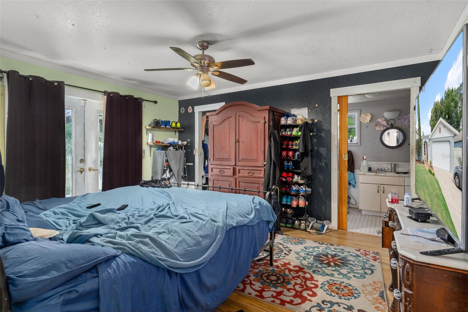 Image 18 of 40 For 9267 Gibralter Street