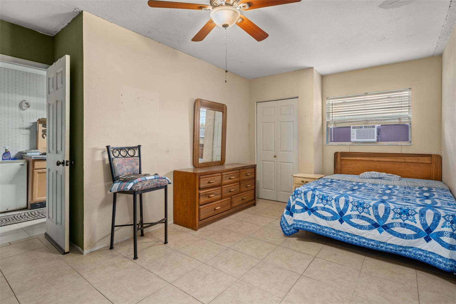 Image 23 of 40 For 9267 Gibralter Street