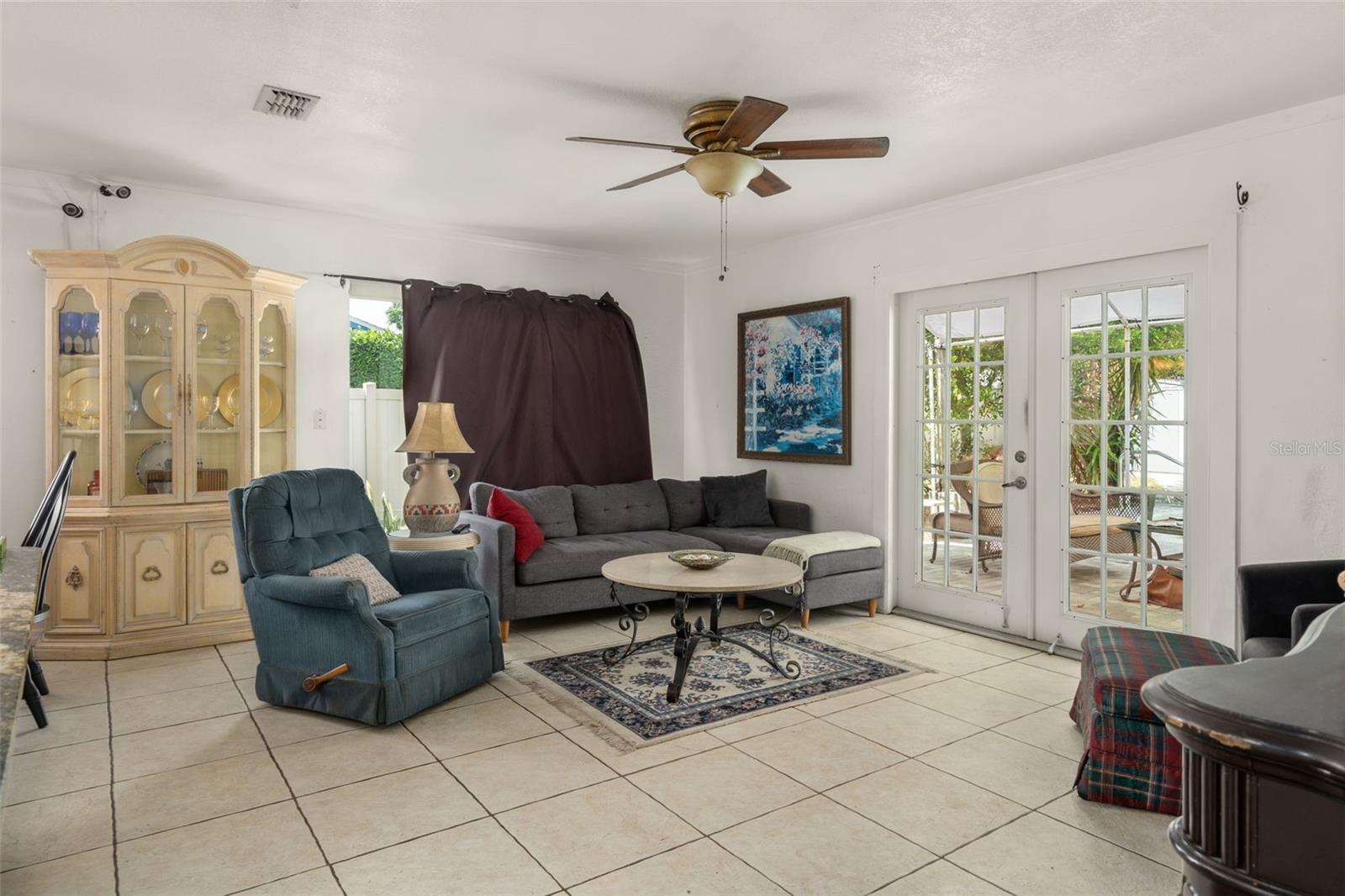 Image 8 of 40 For 9267 Gibralter Street