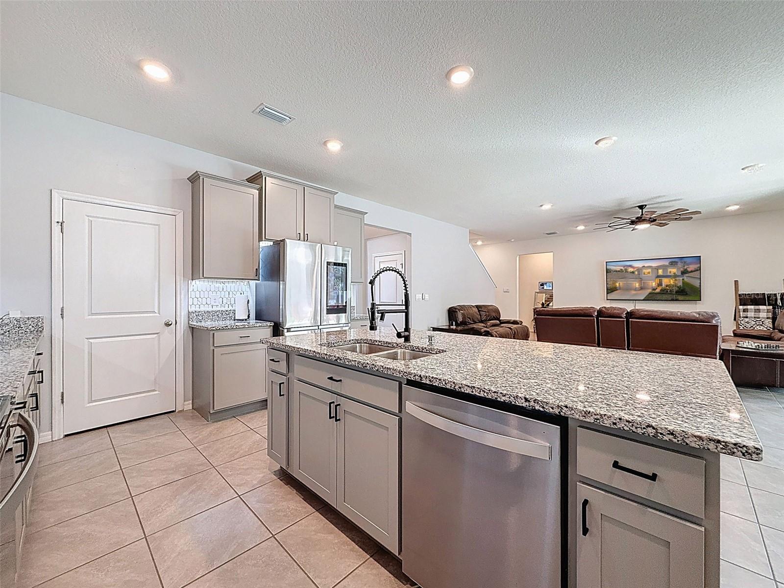 Image 13 of 46 For 3797 Autumn Amber Drive