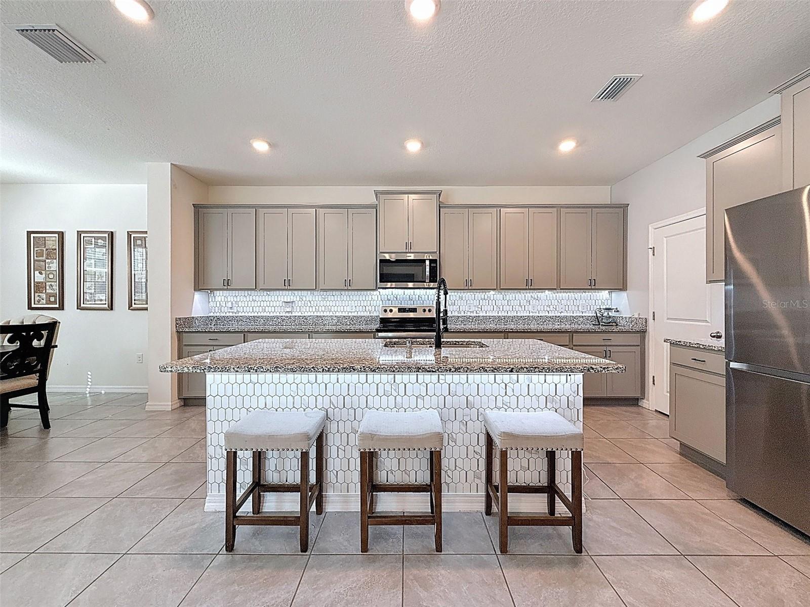 Image 8 of 46 For 3797 Autumn Amber Drive