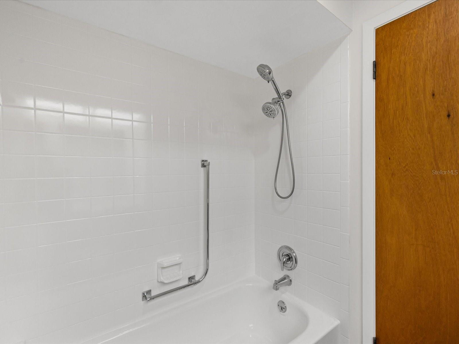 Image 15 of 31 For 6111 Chesham Drive 2